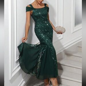 Luxe green cold shoulder mermaid hem party prom sequins dress